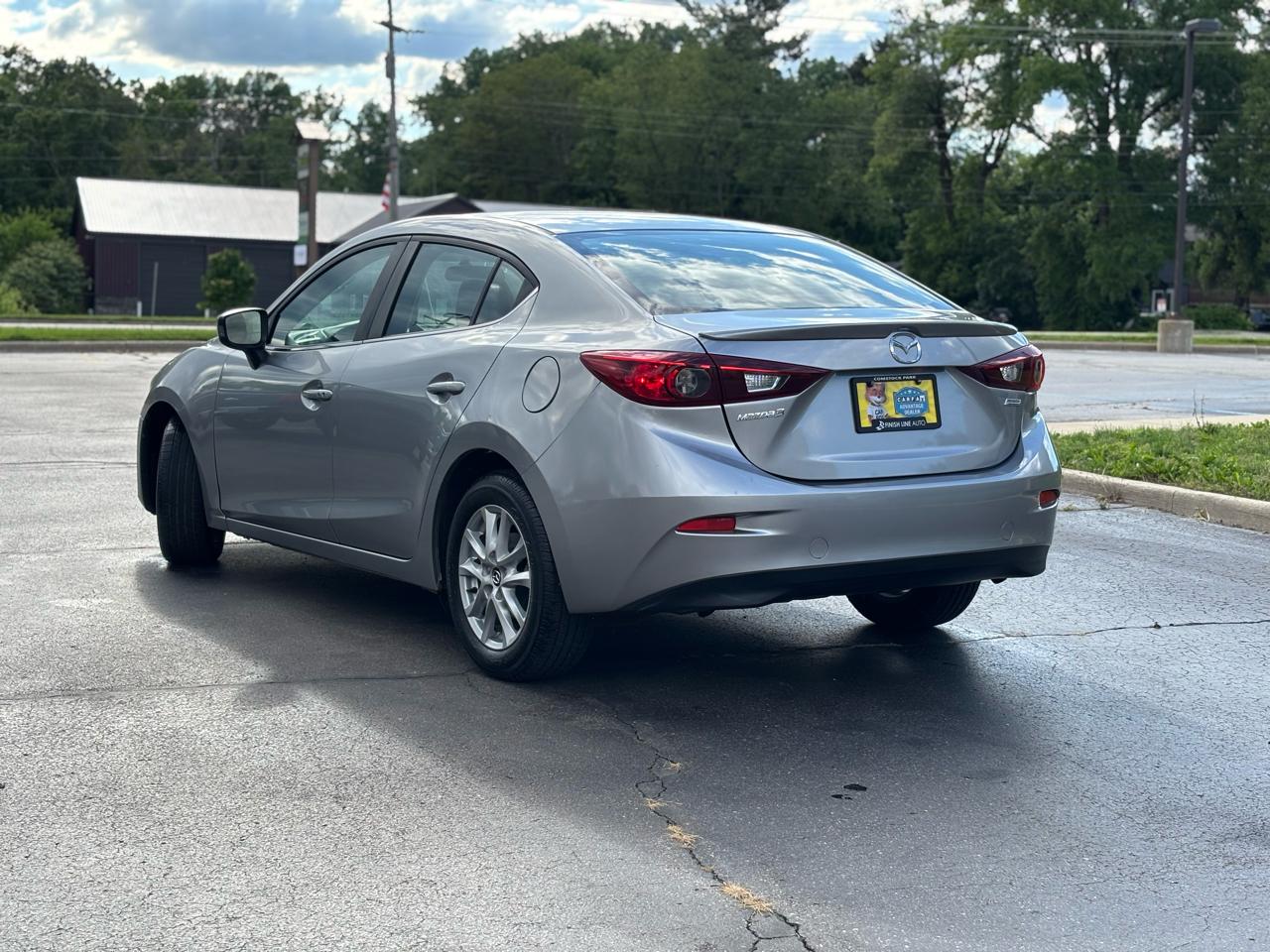 Mazda MAZDA3 i Touring AT 4-Door 2014