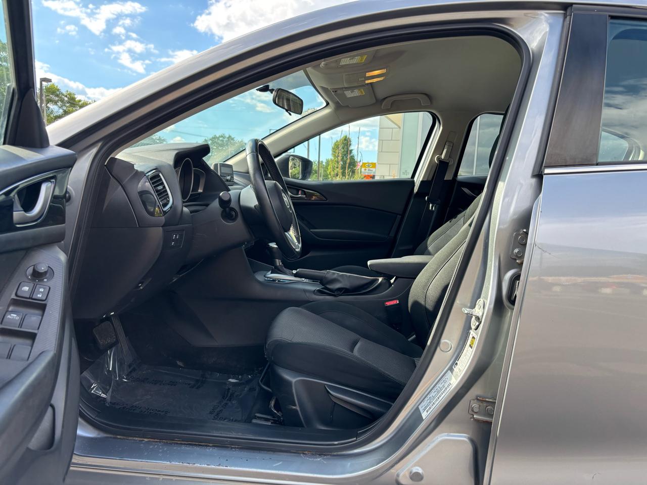Mazda MAZDA3 i Touring AT 4-Door 2014