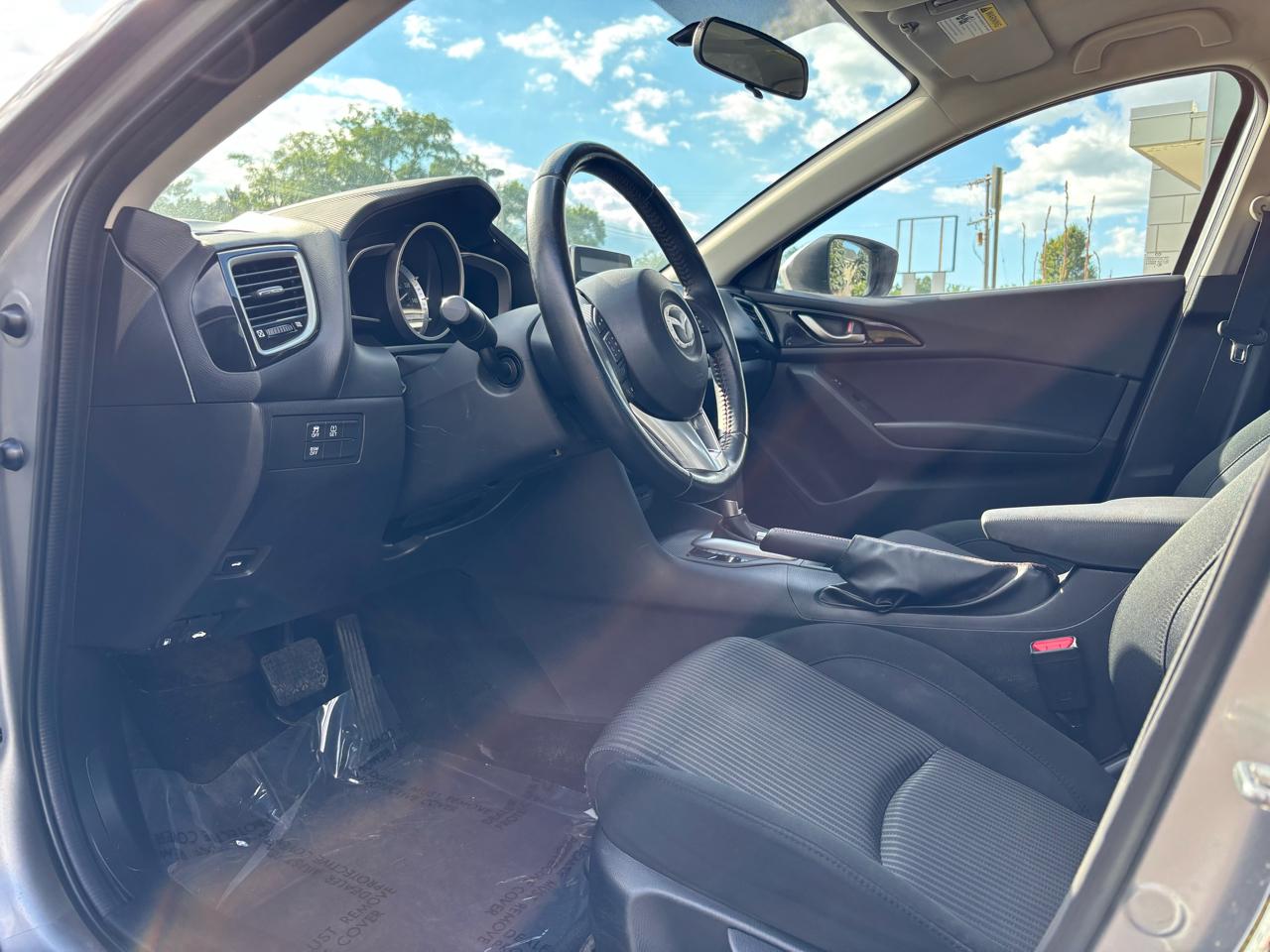 Mazda MAZDA3 i Touring AT 4-Door 2014