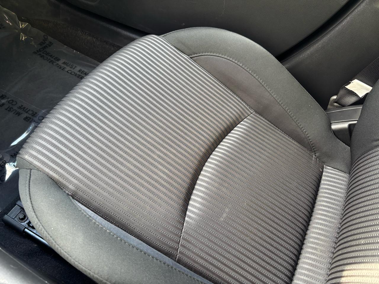 Mazda MAZDA3 i Touring AT 4-Door 2014