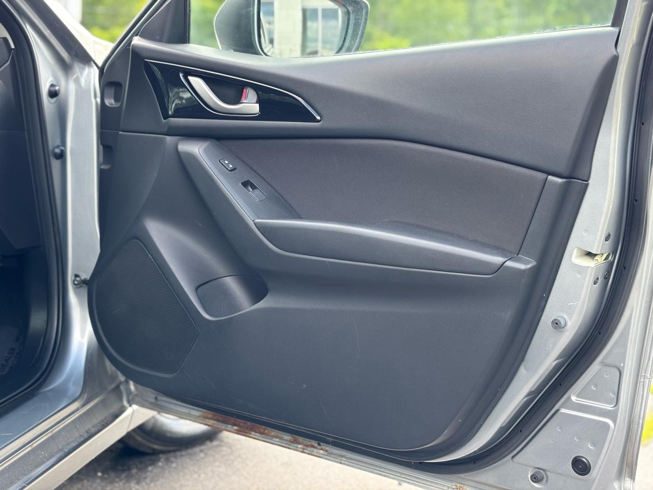 Mazda MAZDA3 i Touring AT 4-Door 2014