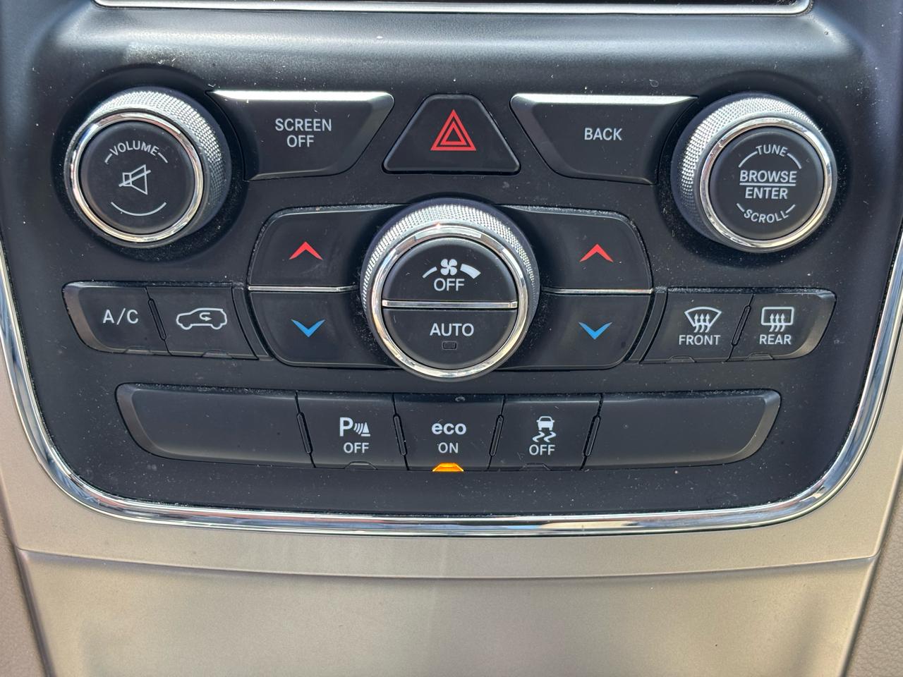 Jeep Grand Cherokee Limited 4WD 2014