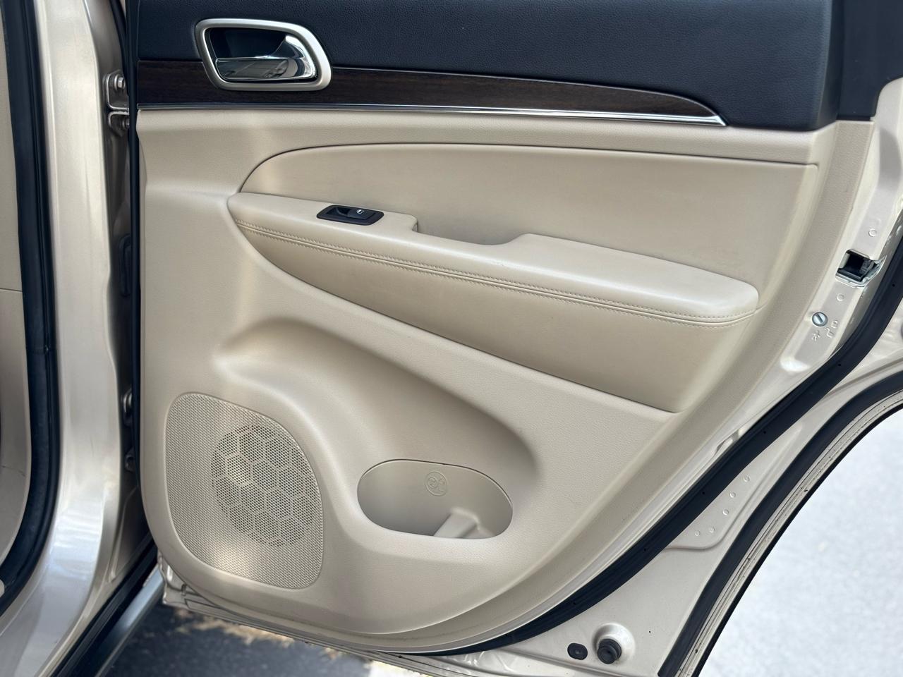 Jeep Grand Cherokee Limited 4WD 2014