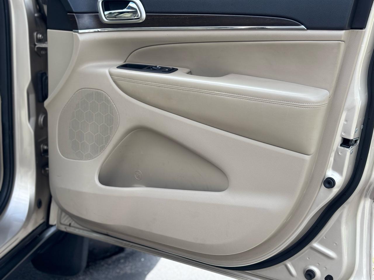 Jeep Grand Cherokee Limited 4WD 2014
