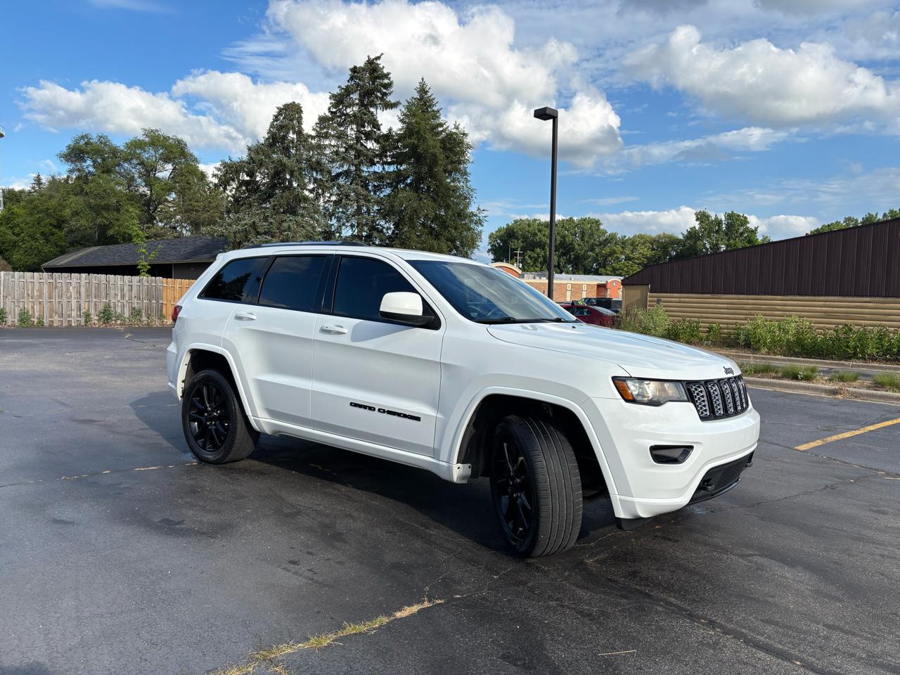Jeep Grand Cherokee Laredo E 4WD 2021