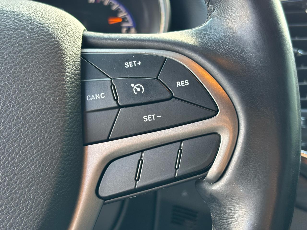 Jeep Grand Cherokee Laredo E 4WD 2021