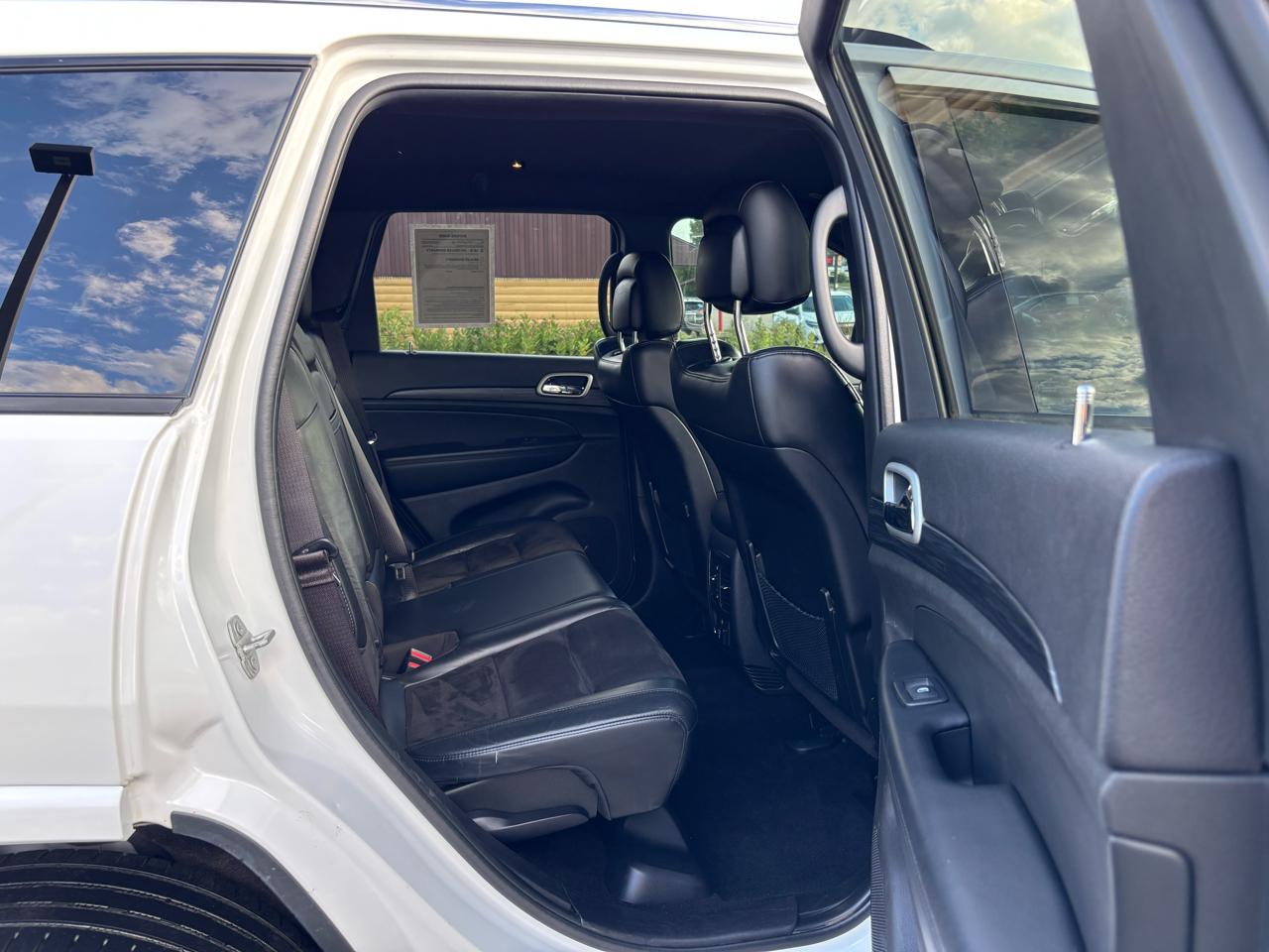 Jeep Grand Cherokee Laredo E 4WD 2021
