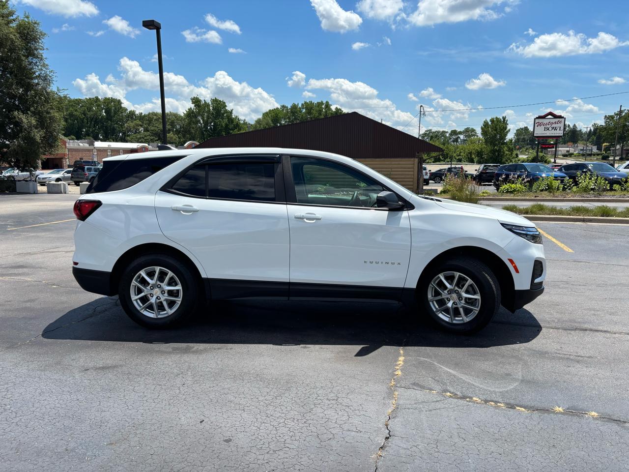 Chevrolet Equinox LS Fleet AWD 2023