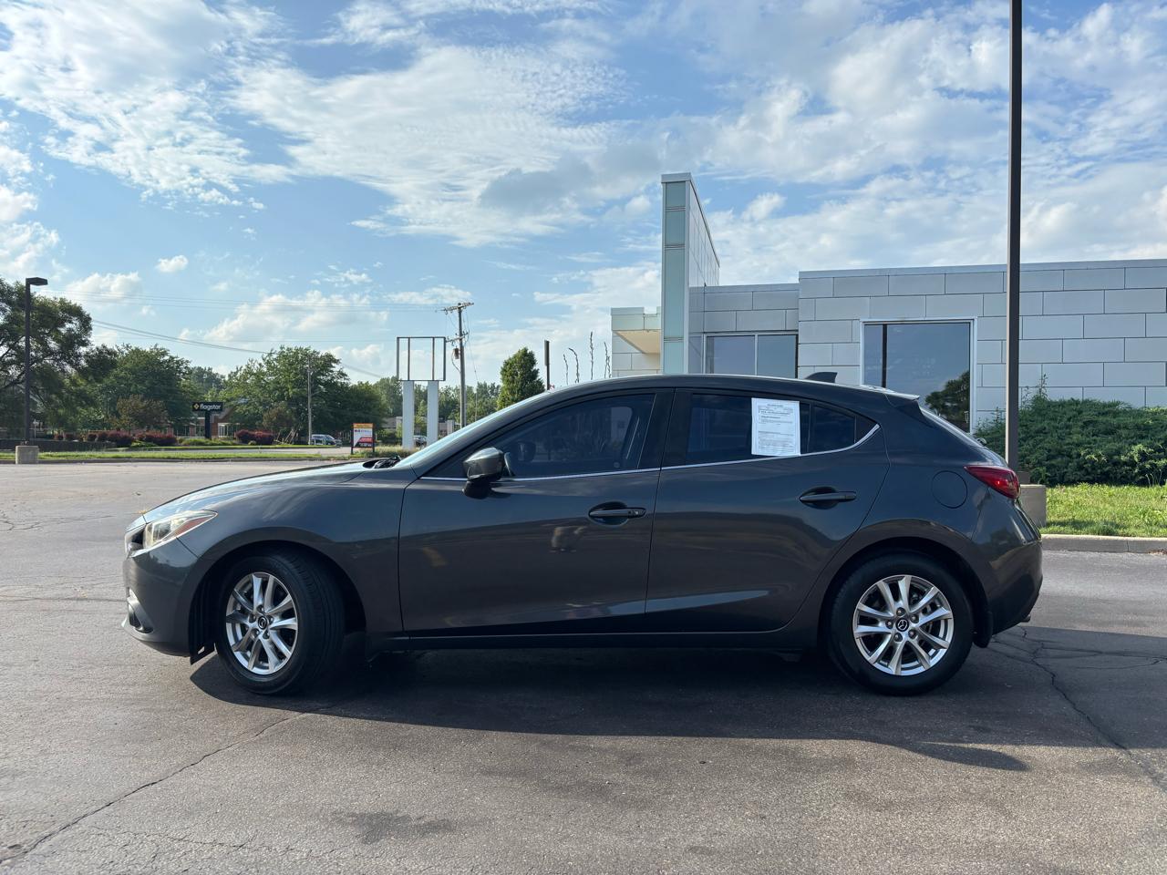 Mazda MAZDA3 i Grand Touring AT 5-Door 2015