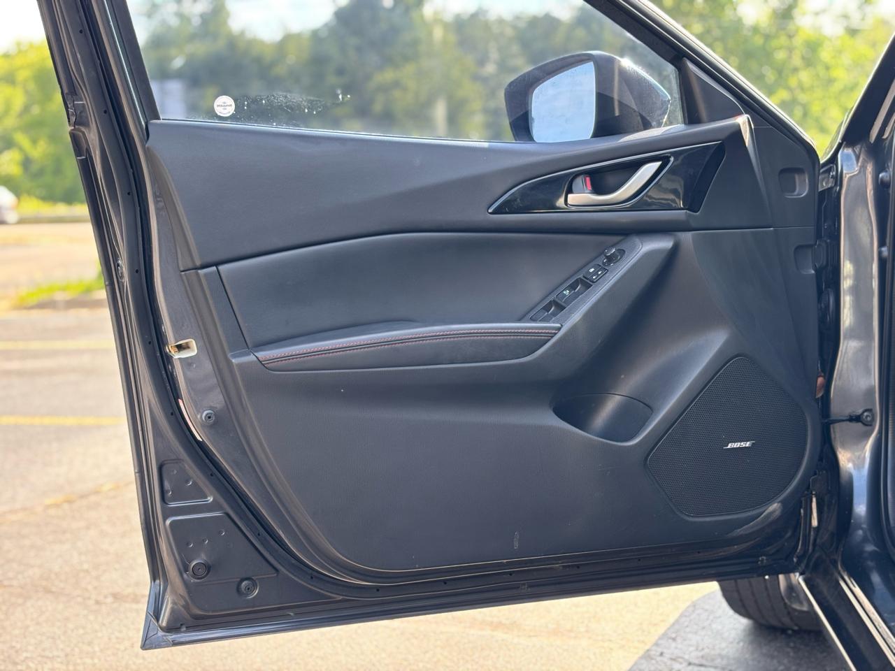 Mazda MAZDA3 i Grand Touring AT 5-Door 2015