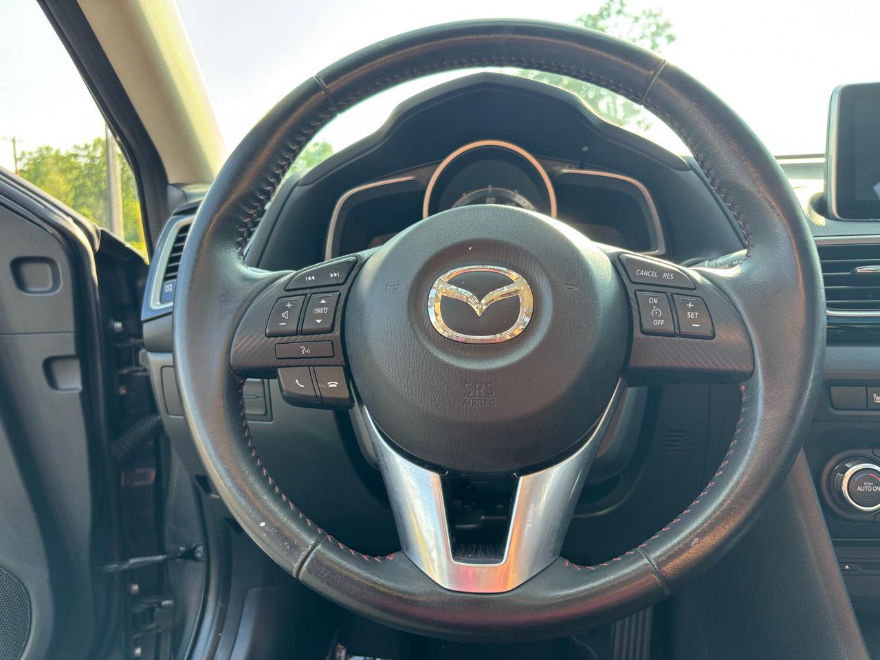 Mazda MAZDA3 i Grand Touring AT 5-Door 2015