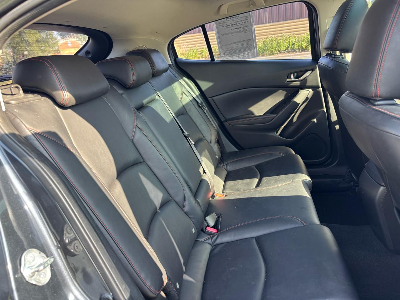 Mazda MAZDA3 i Grand Touring AT 5-Door 2015