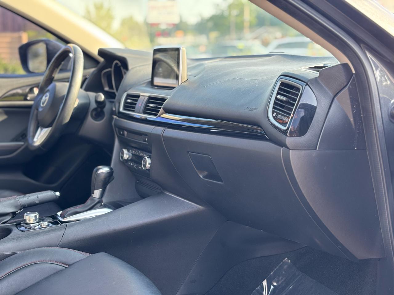 Mazda MAZDA3 i Grand Touring AT 5-Door 2015