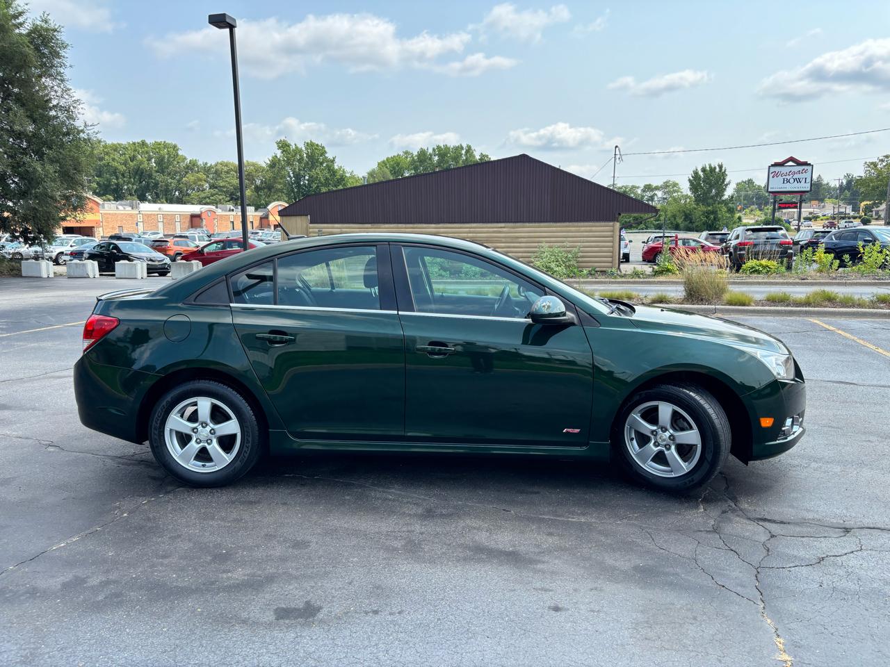 Chevrolet Cruze 1LT Auto 2014