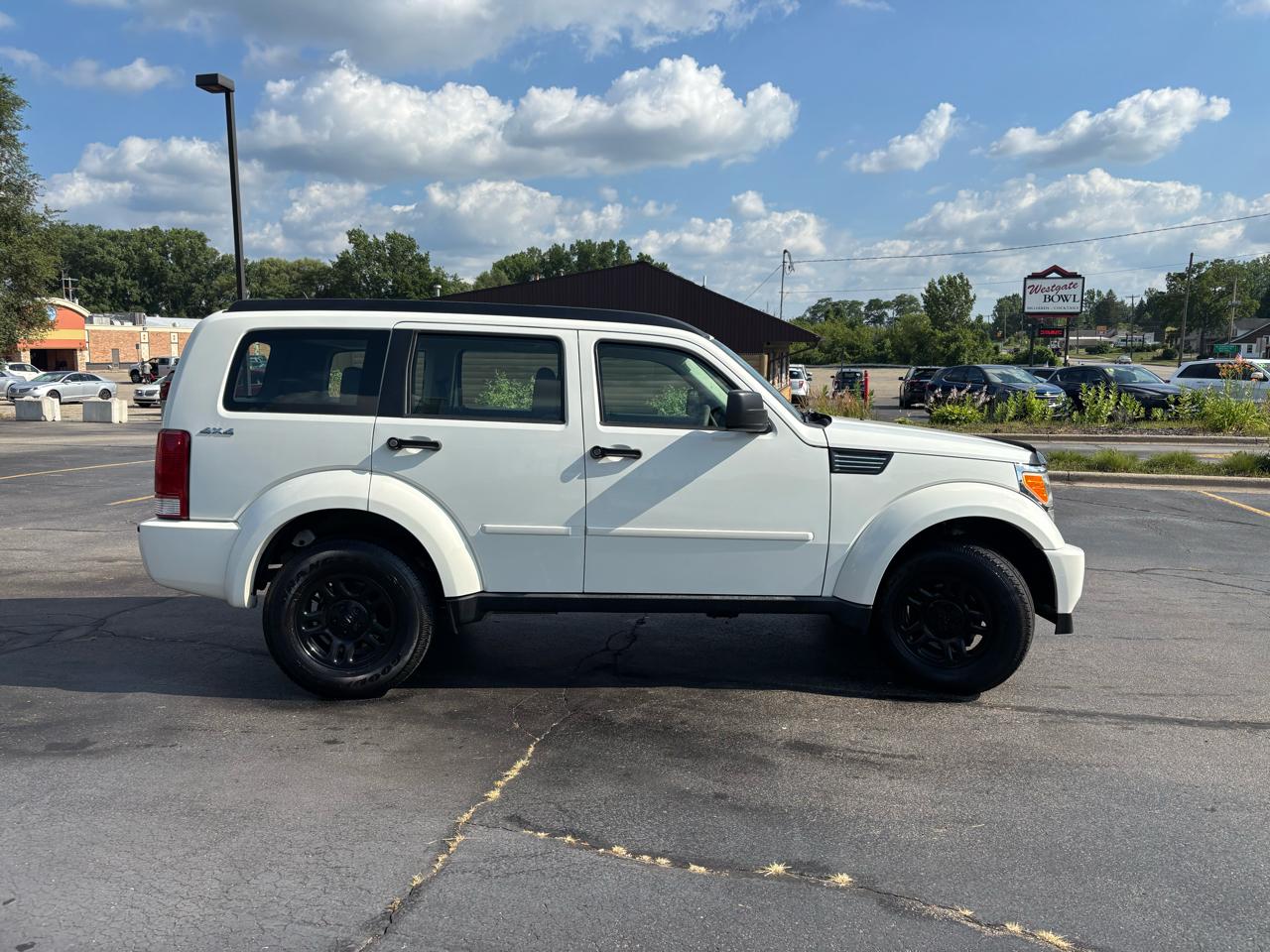 Dodge Nitro SE 4WD 2009