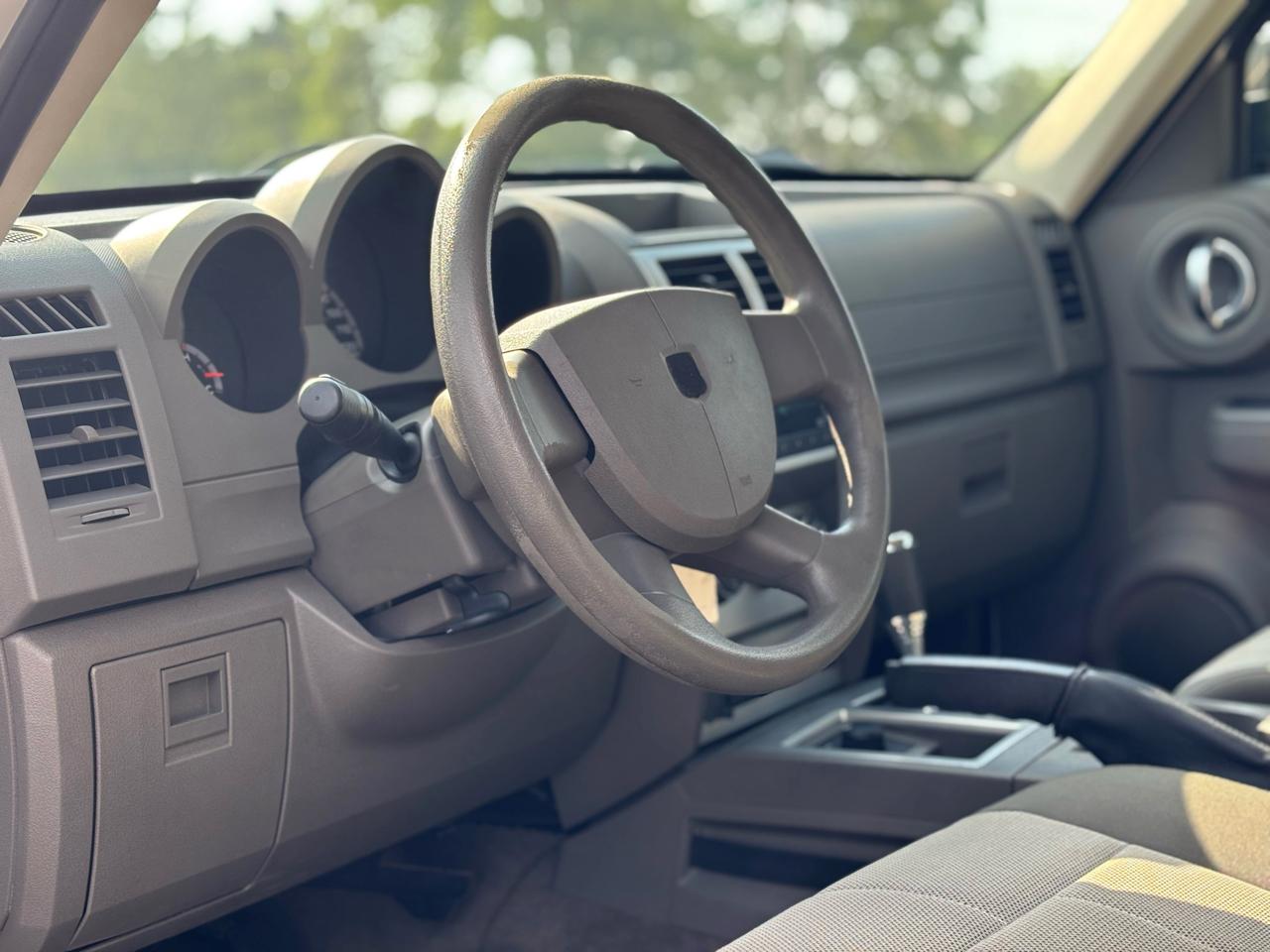 Dodge Nitro SE 4WD 2009