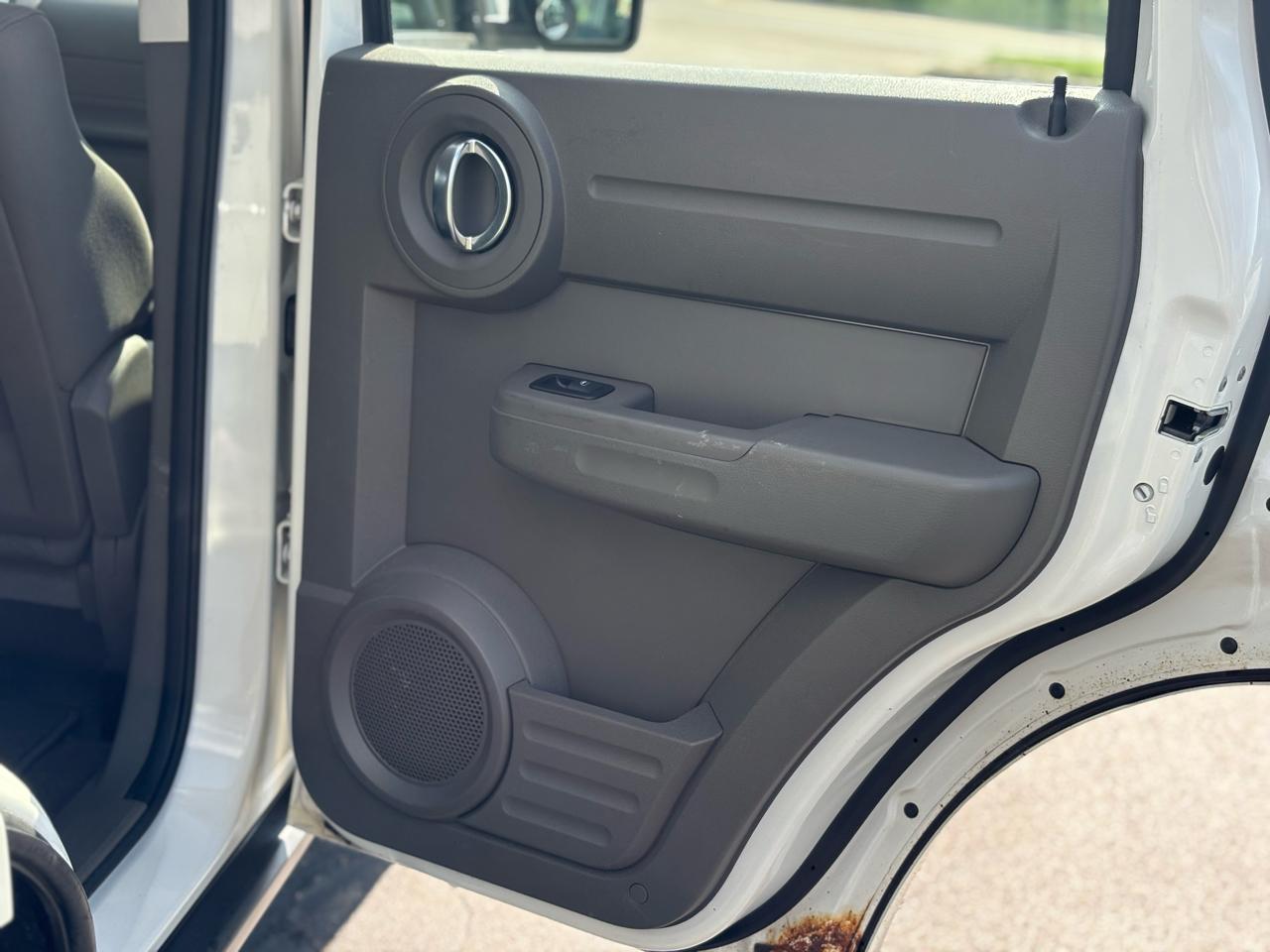 Dodge Nitro SE 4WD 2009