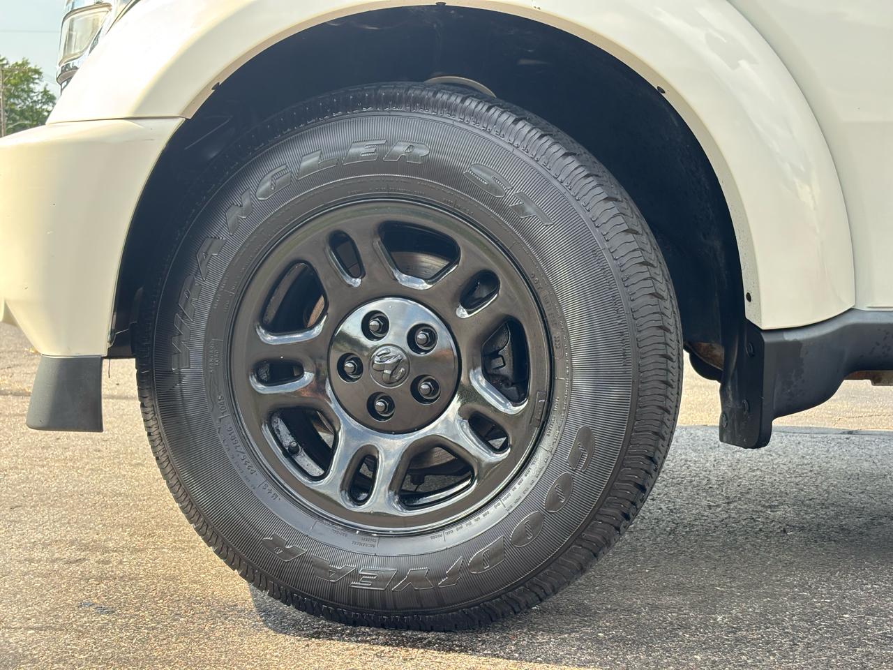 Dodge Nitro SE 4WD 2009