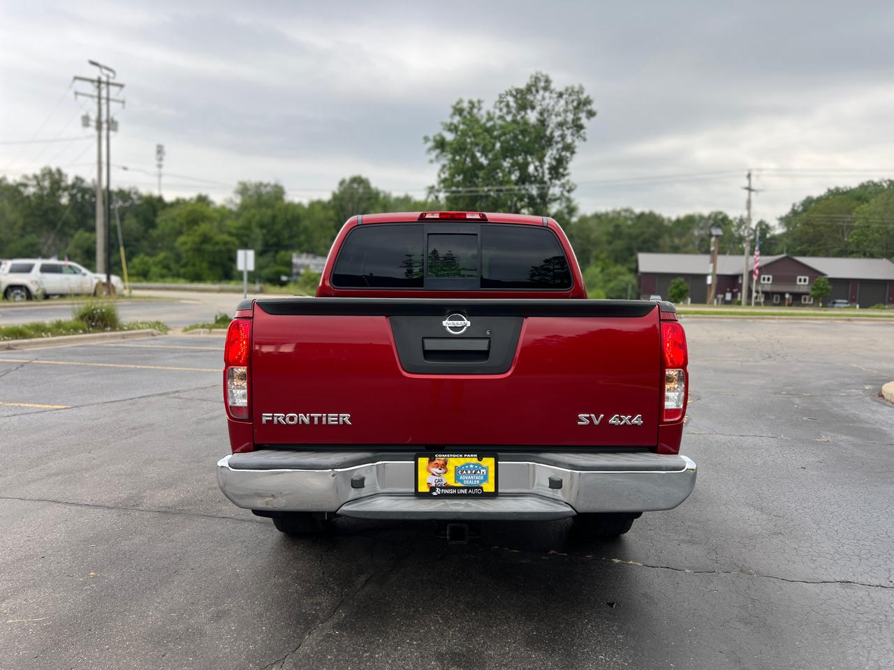 Nissan Frontier SV Crew Cab 5AT 4WD 2016