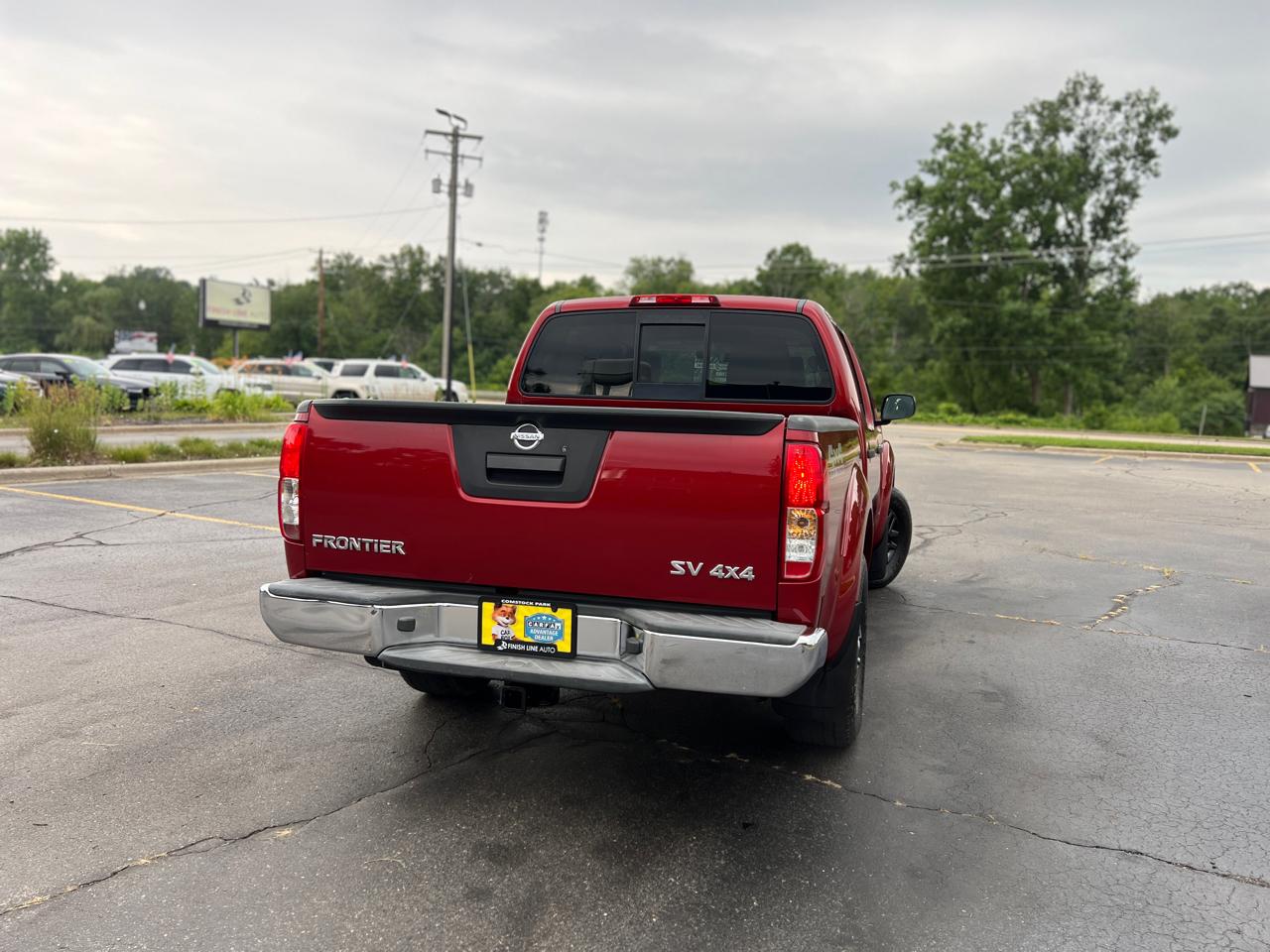 Nissan Frontier SV Crew Cab 5AT 4WD 2016