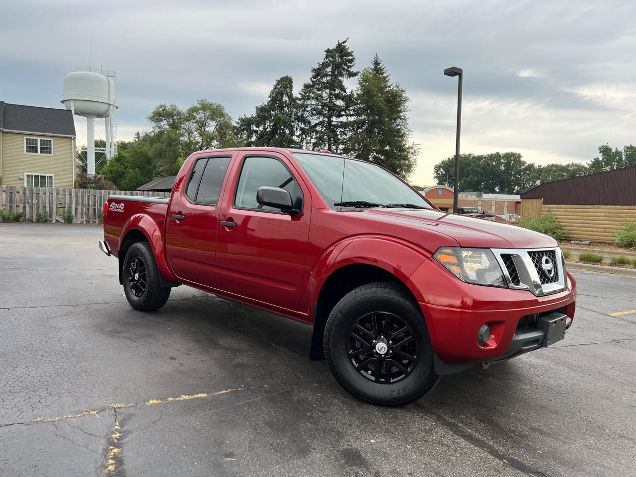 Nissan Frontier SV Crew Cab 5AT 4WD 2016