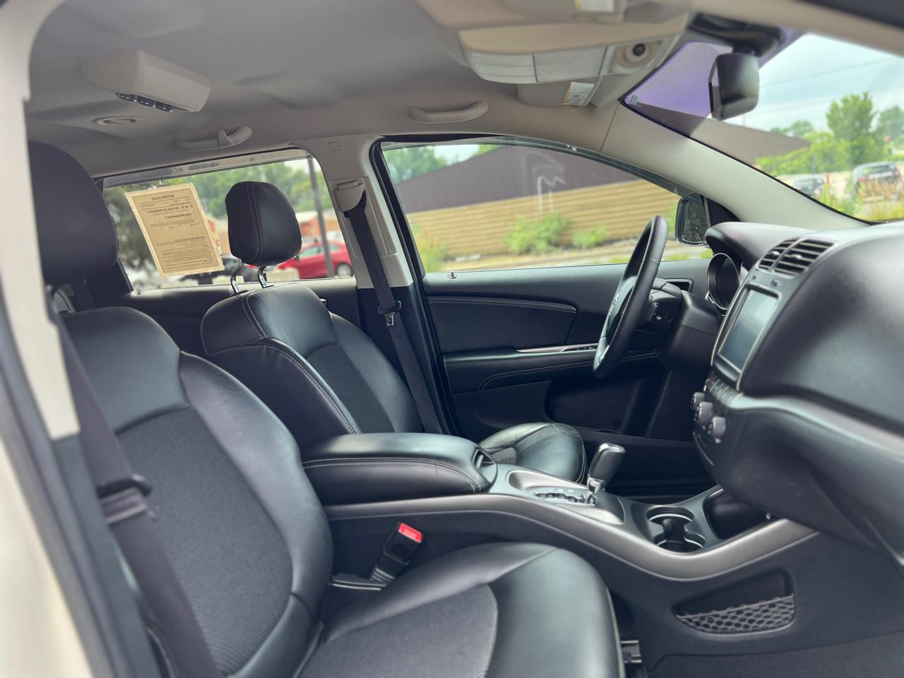 Dodge Journey Crossroad AWD 2017