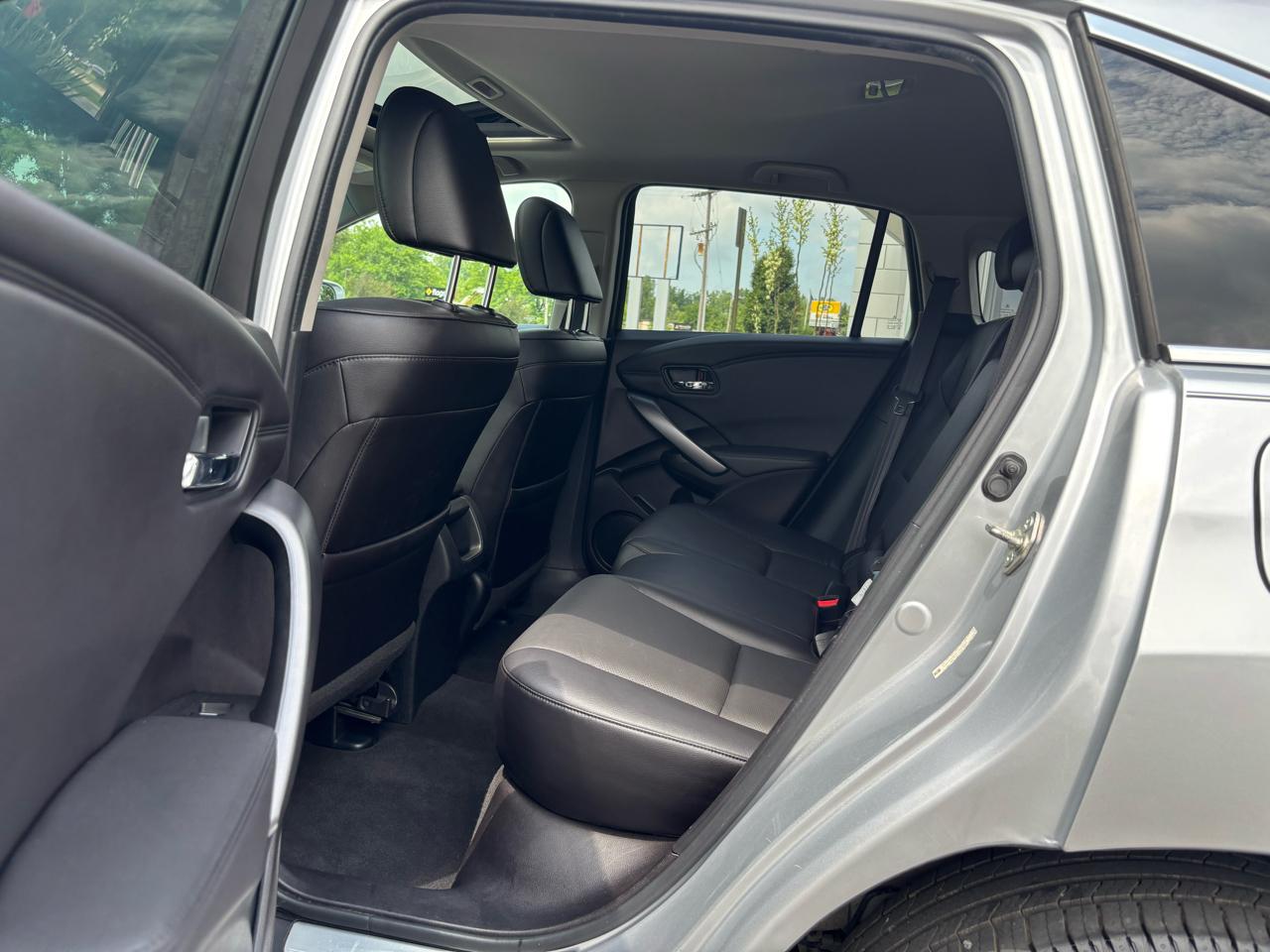 Acura RDX 6-Spd AT AWD w/ Technology Package 2015