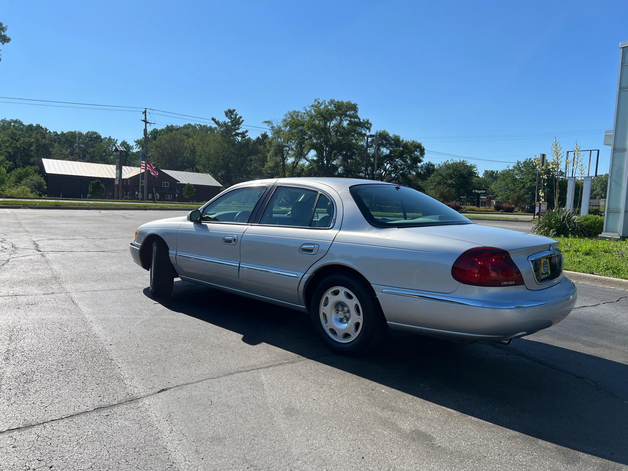 Lincoln Continental Base 2000