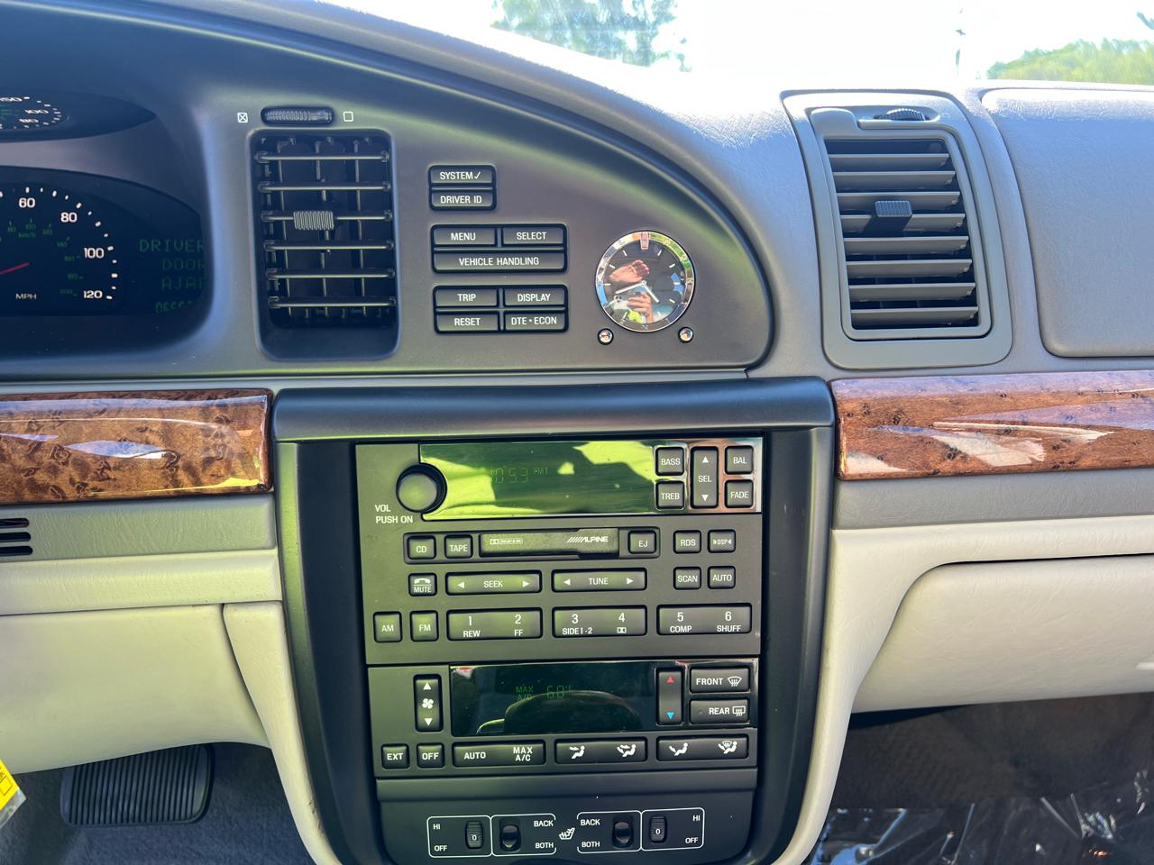 Lincoln Continental Base 2000