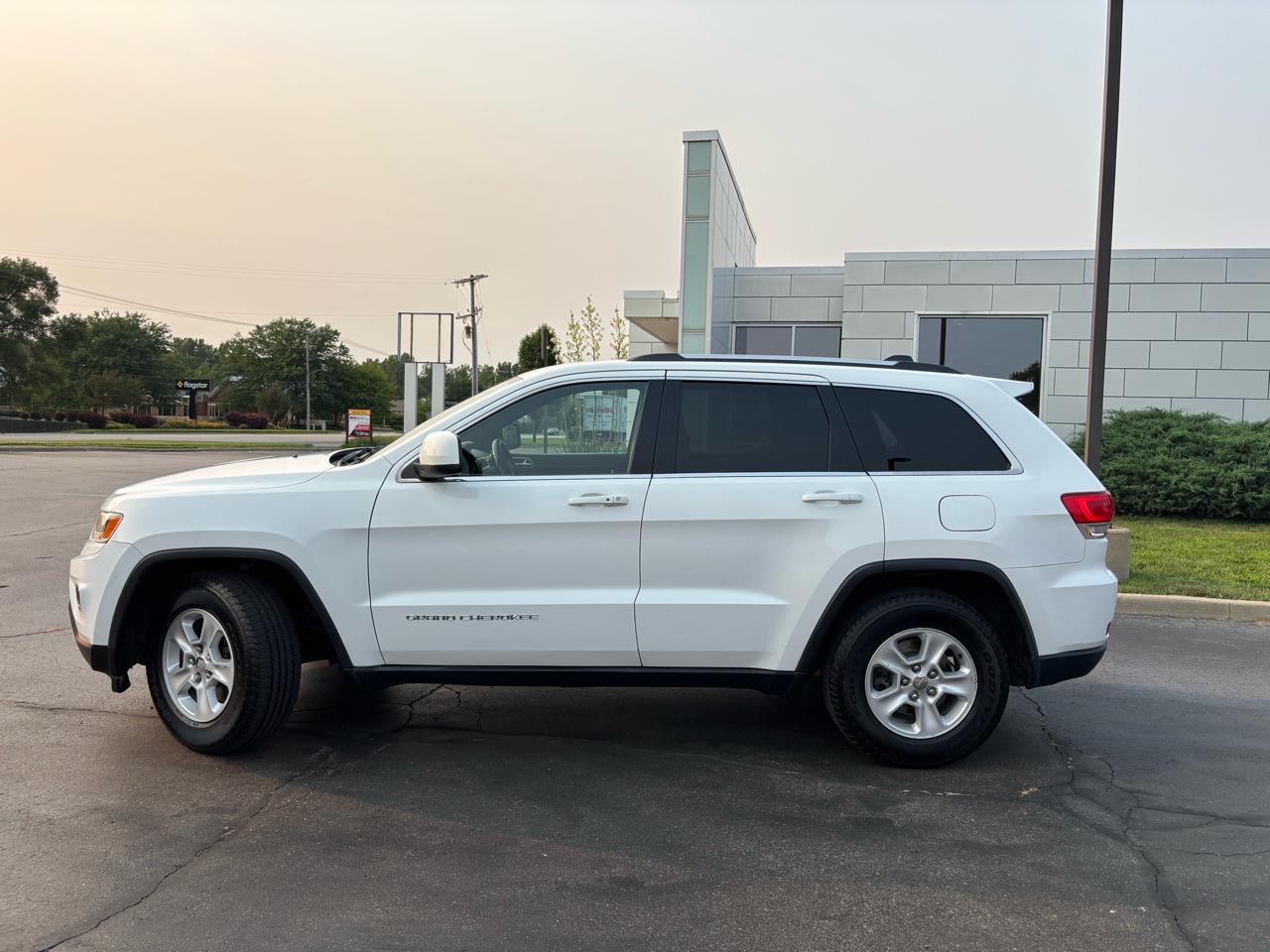 Jeep Grand Cherokee Laredo 4WD 2014