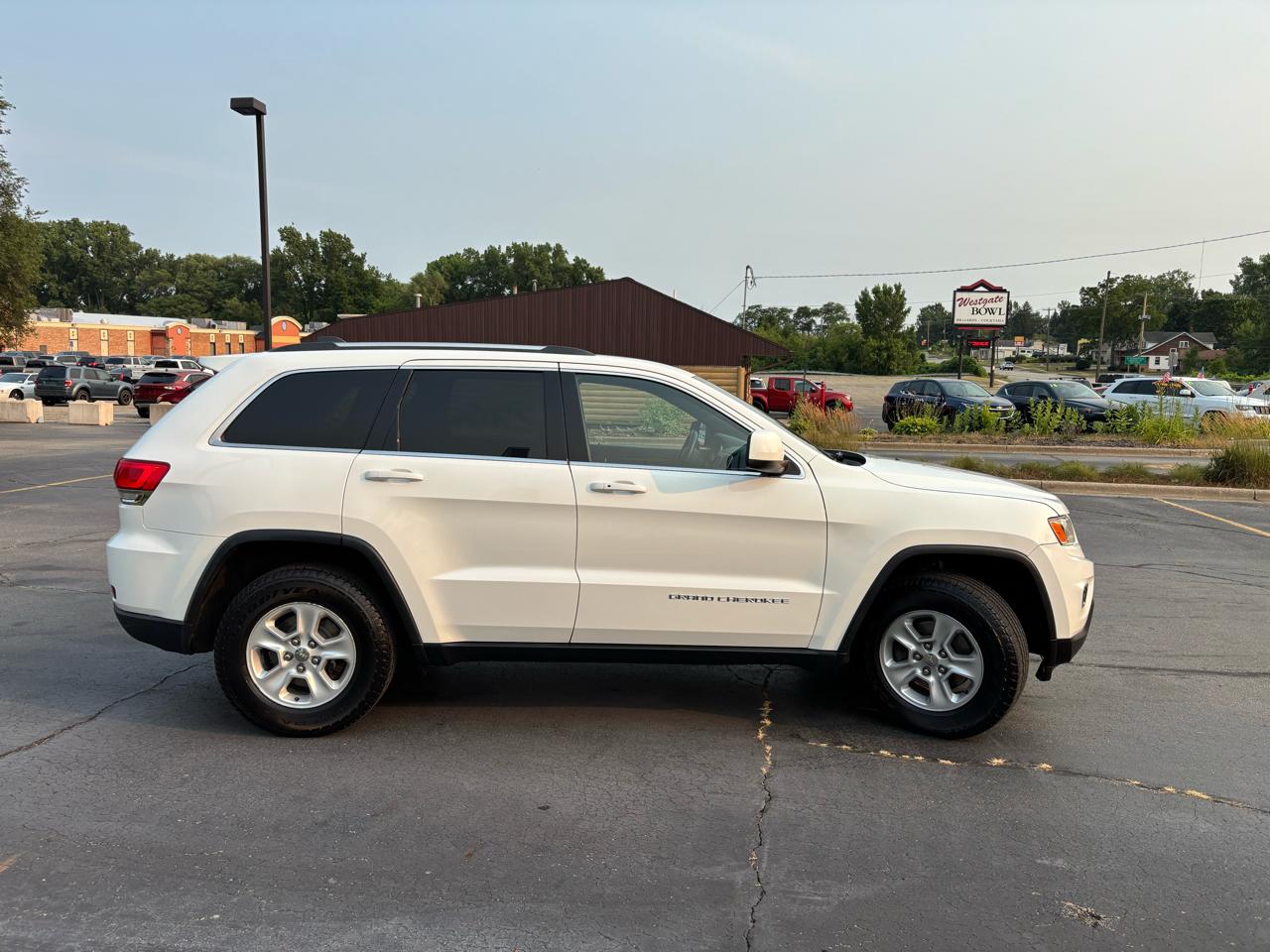 Jeep Grand Cherokee Laredo 4WD 2014