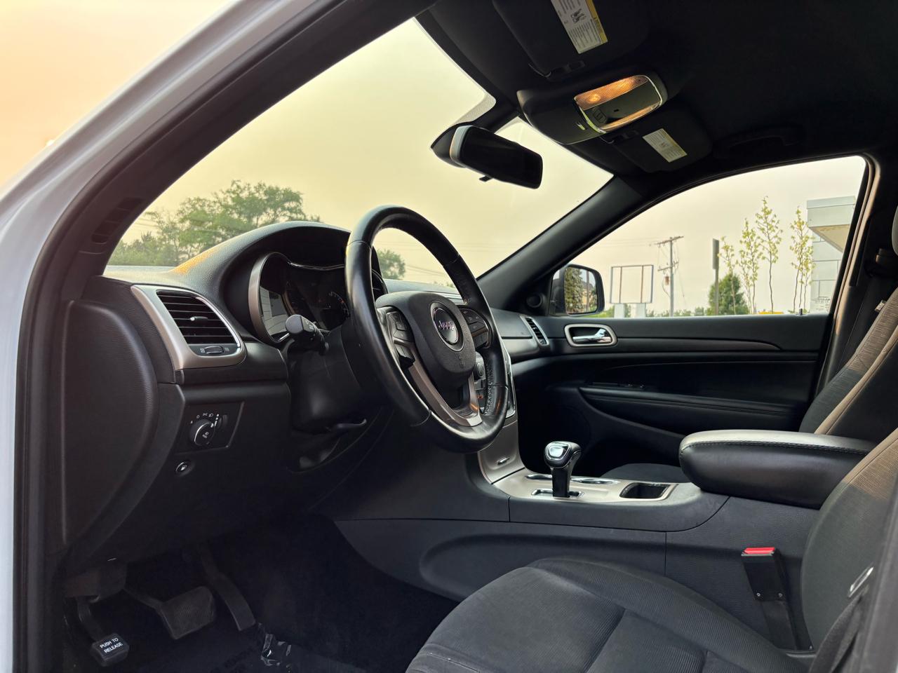 Jeep Grand Cherokee Laredo 4WD 2014