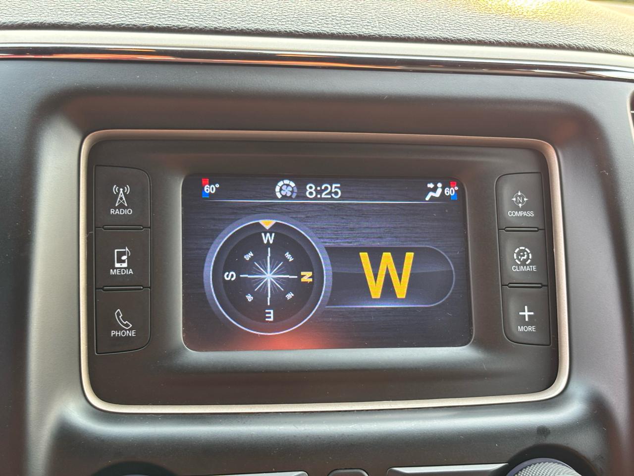 Jeep Grand Cherokee Laredo 4WD 2014