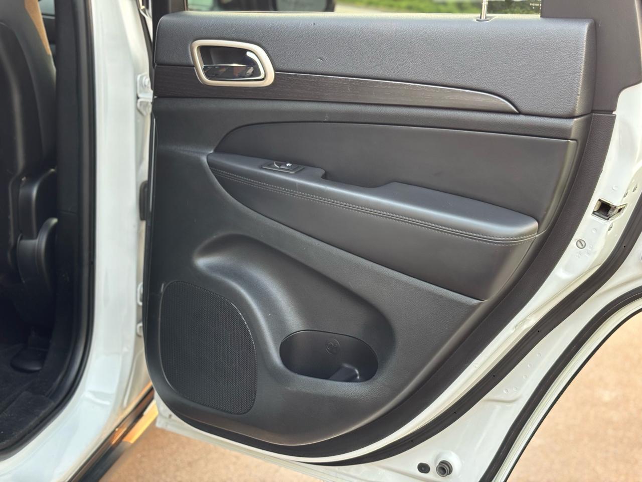 Jeep Grand Cherokee Laredo 4WD 2014