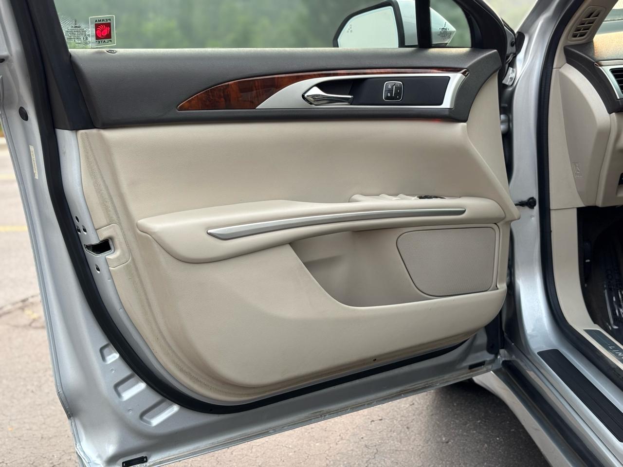 Lincoln MKZ AWD 2016