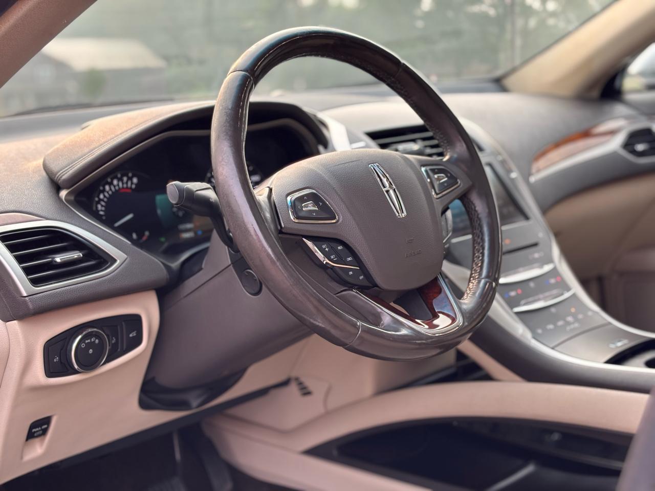 Lincoln MKZ AWD 2016