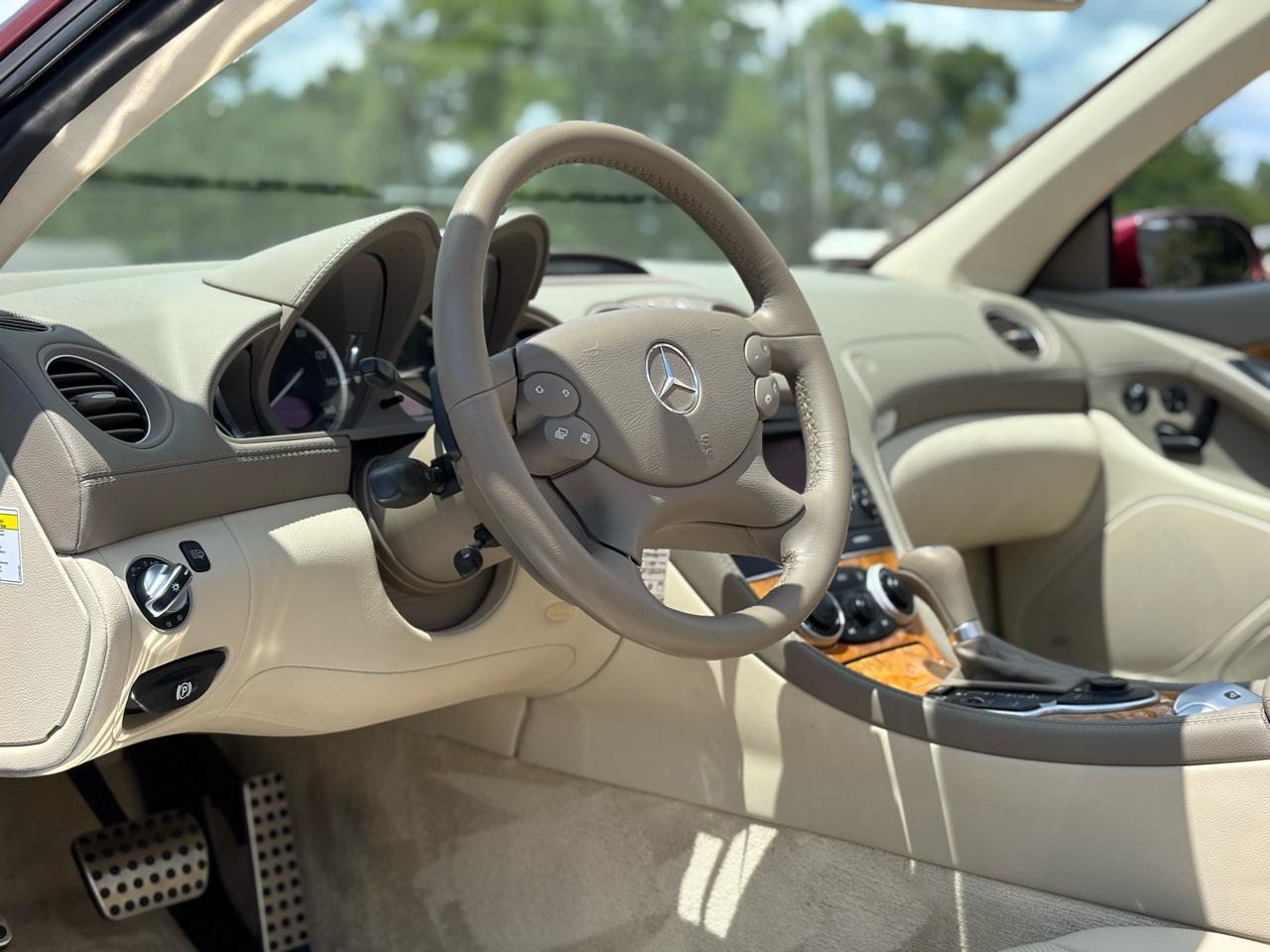 Mercedes-Benz SL-Class SL550 2007