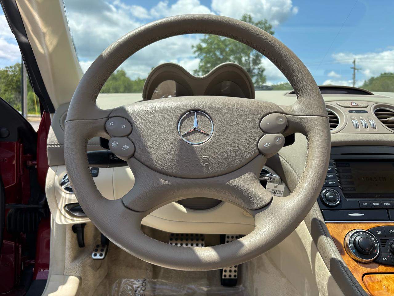 Mercedes-Benz SL-Class SL550 2007