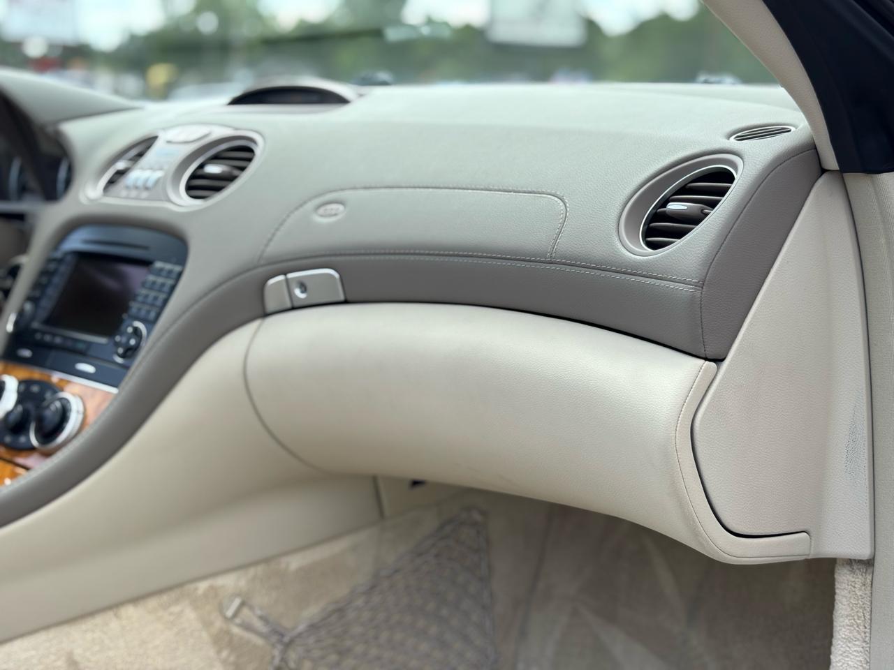 Mercedes-Benz SL-Class SL550 2007