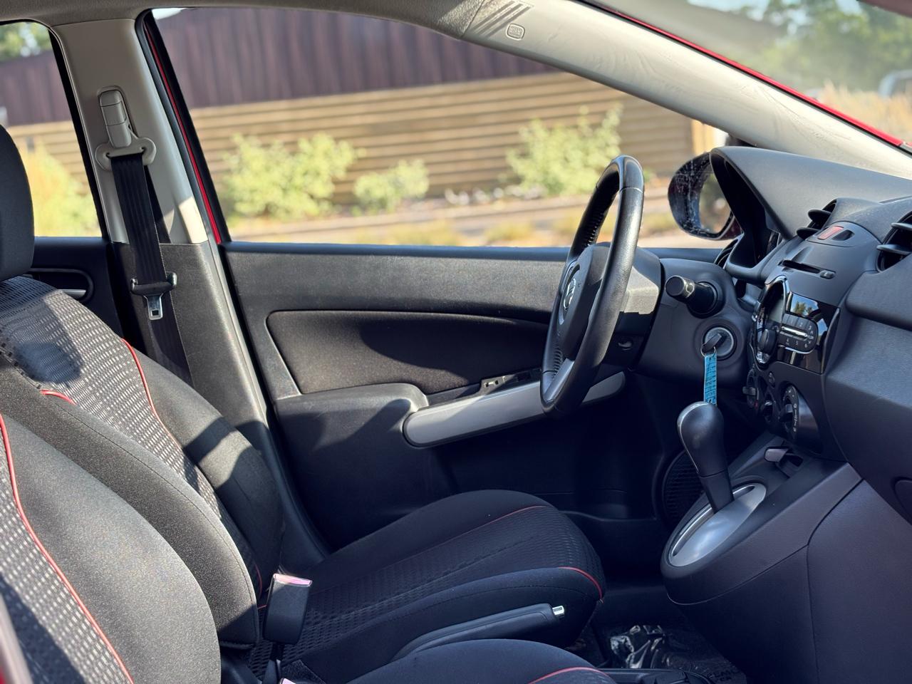 Mazda MAZDA2 Touring 2013