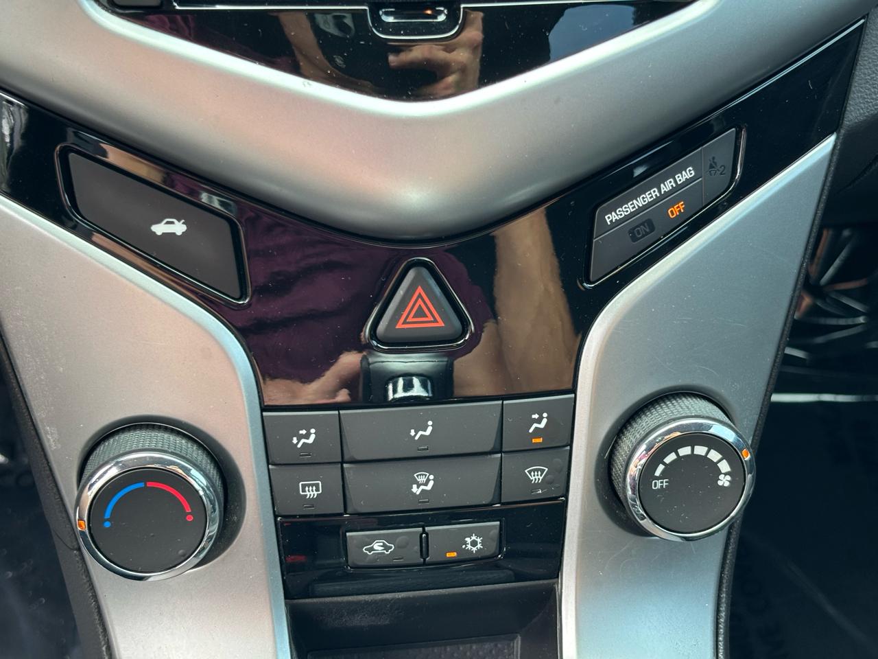 Chevrolet Cruze 1LT Auto 2015