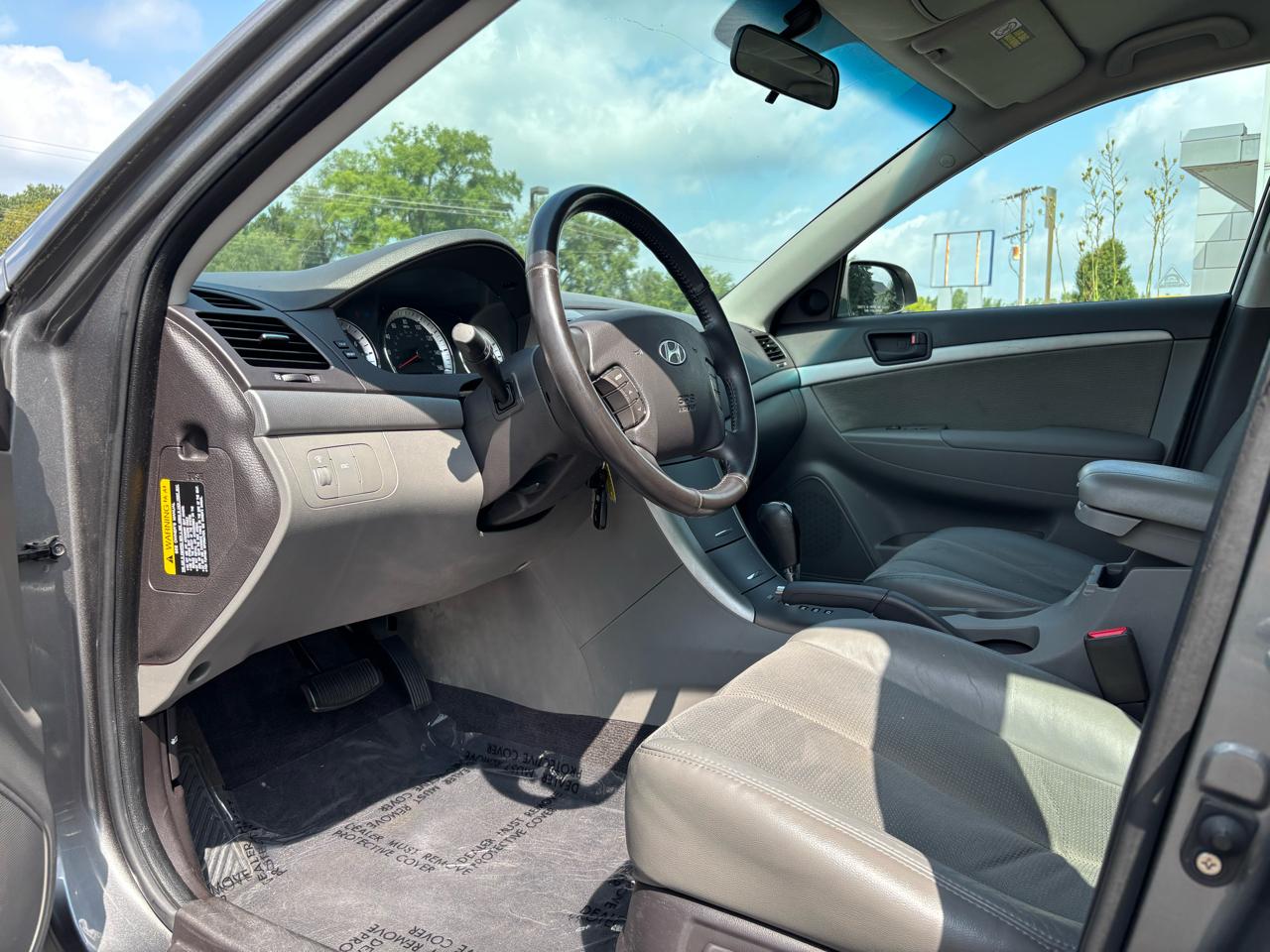 Hyundai Sonata SE V6 2009