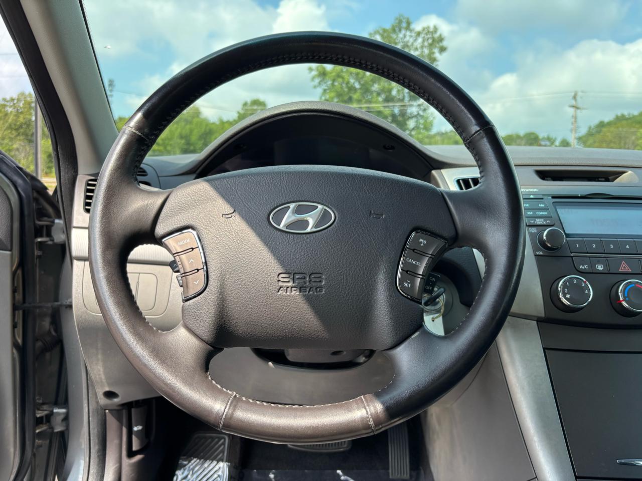 Hyundai Sonata SE V6 2009