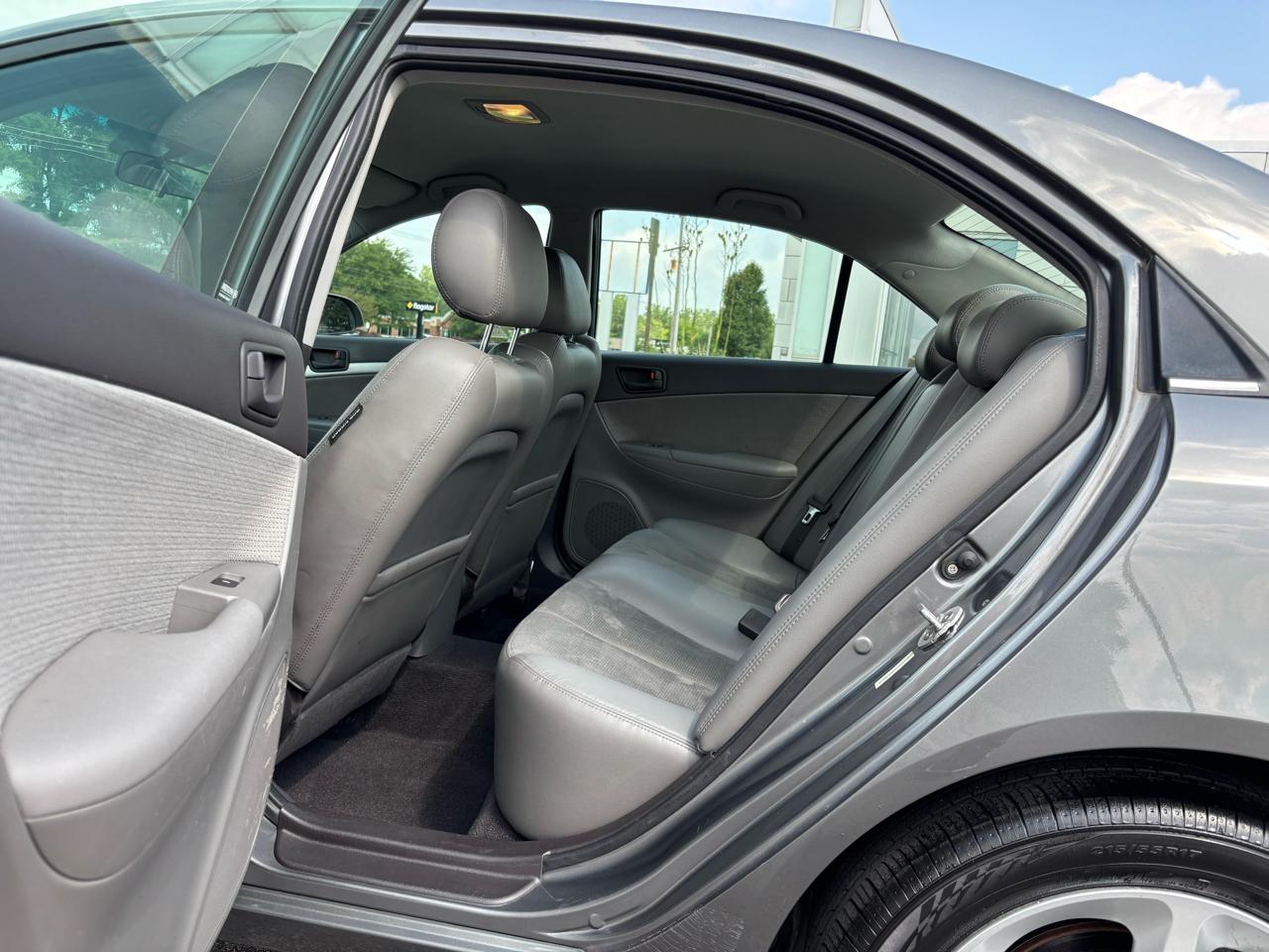 Hyundai Sonata SE V6 2009