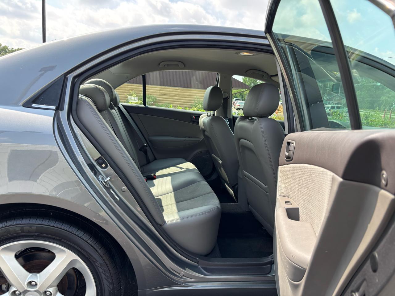 Hyundai Sonata SE V6 2009