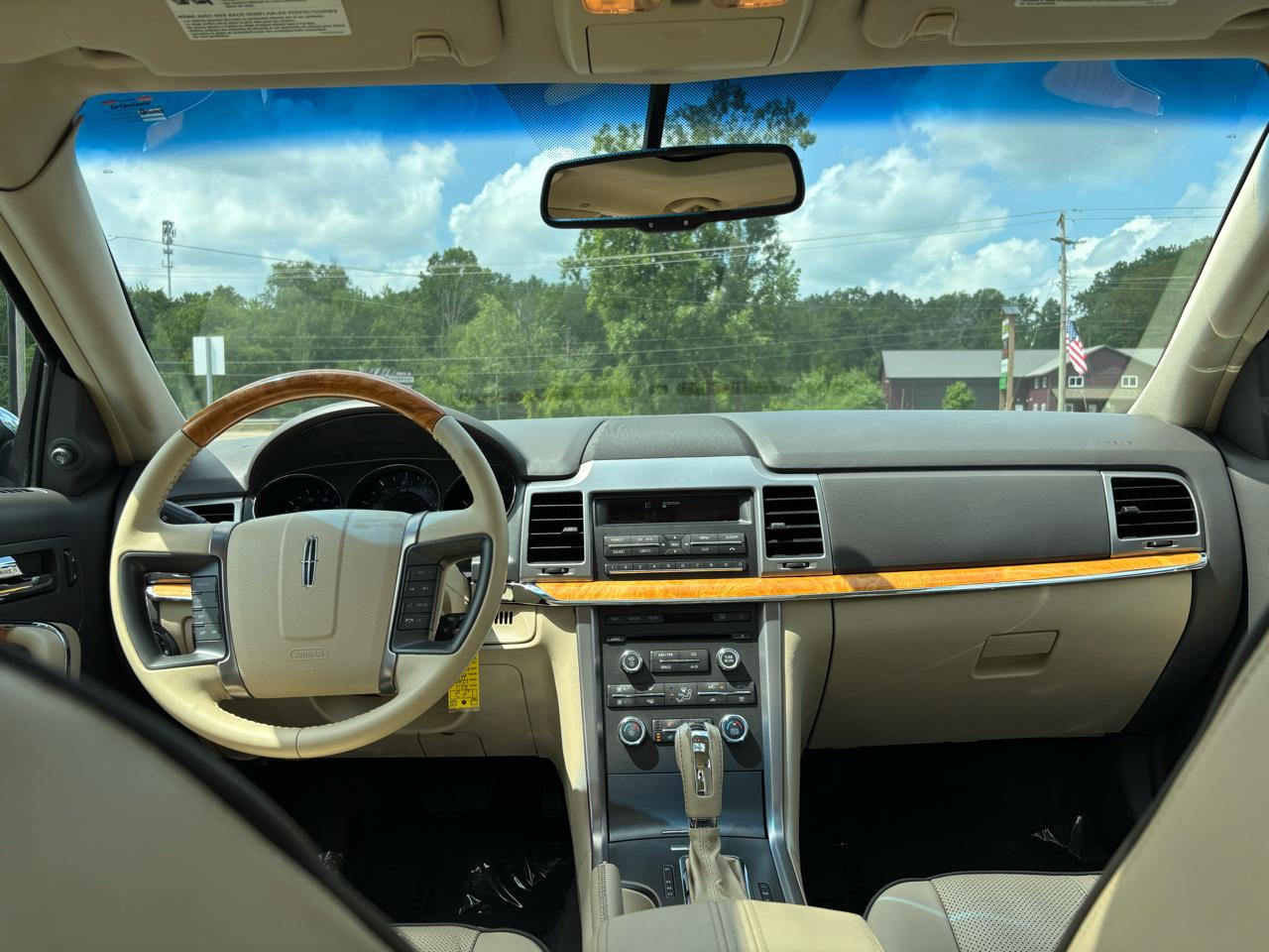 Lincoln MKZ AWD 2011