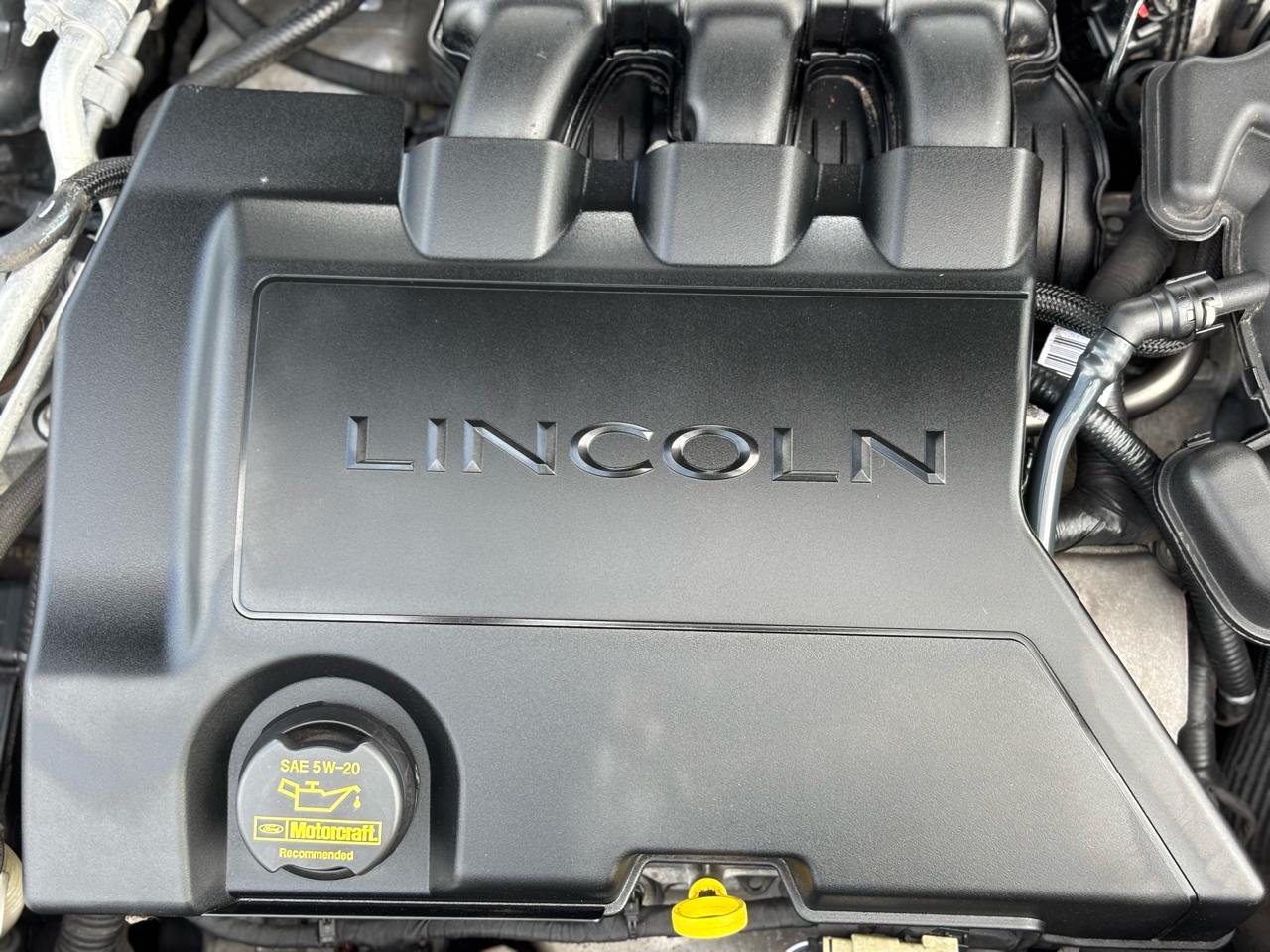 Lincoln MKZ AWD 2011