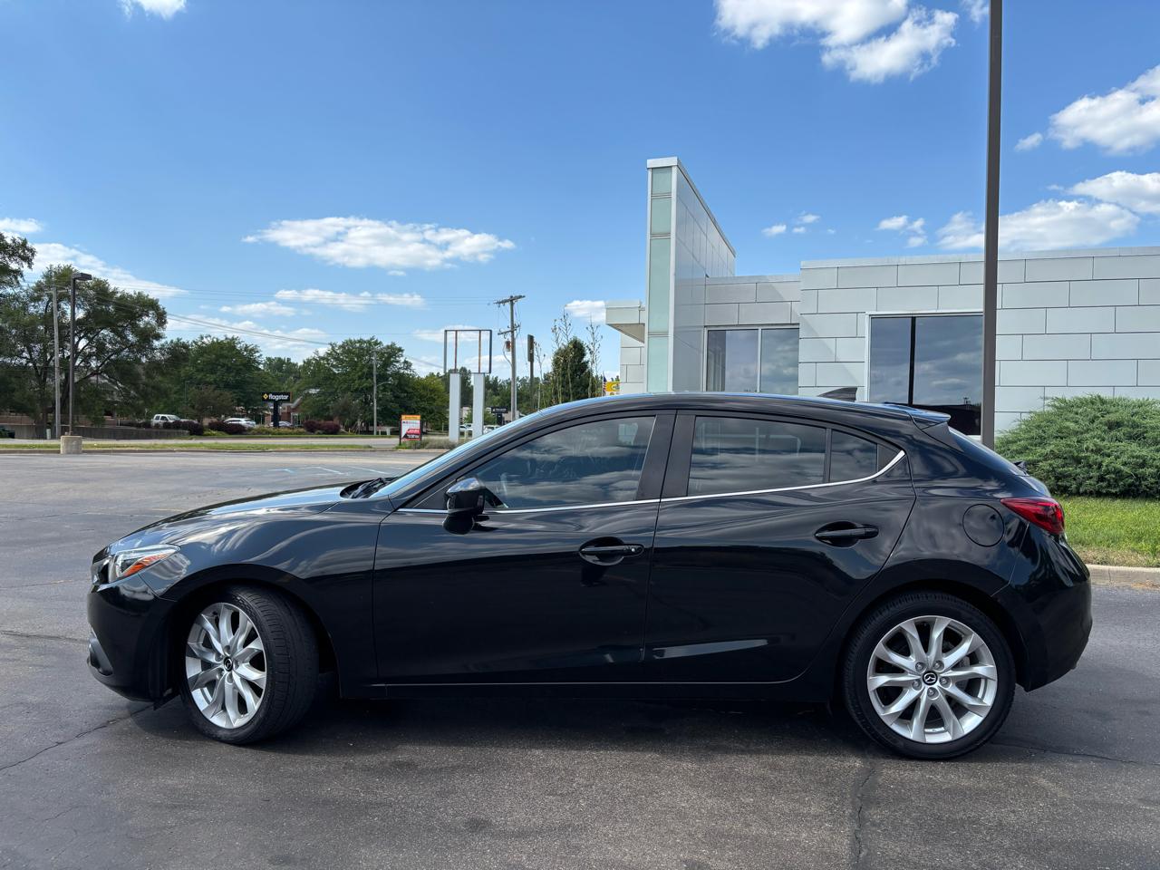 Mazda MAZDA3 s Grand Touring AT 5-Door 2016