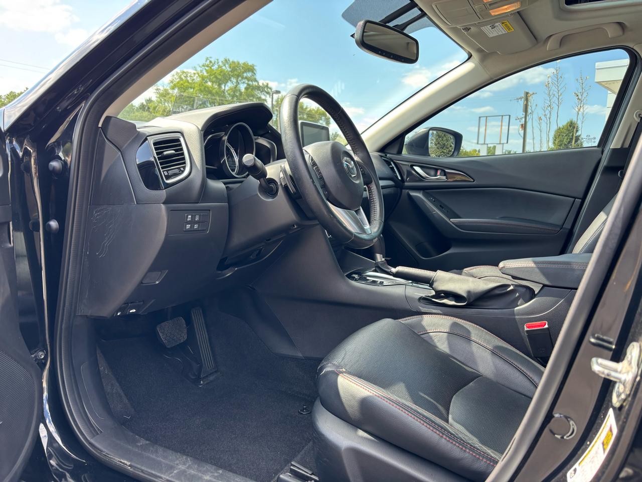 Mazda MAZDA3 s Grand Touring AT 5-Door 2016