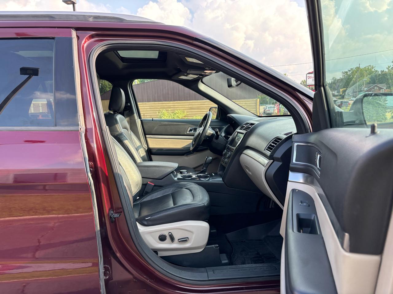 Ford Explorer XLT 4WD 2018